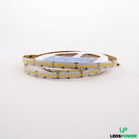 Высокоэффективная светодиодная лента PRO150 SMD 2835  240LED  24V  20W  IP20  4000К (4)