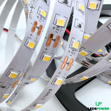 Светодиодная лента SMD 2835  60LED  12V  4,8W  IP20  4000К (5)