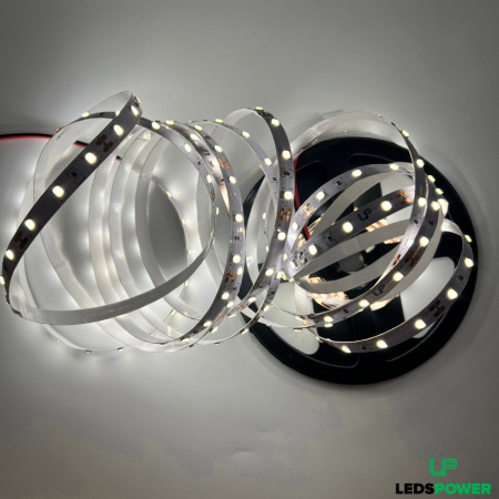 Светодиодная лента SMD 2835  60LED  12V  4,8W  IP20  4000К (2)