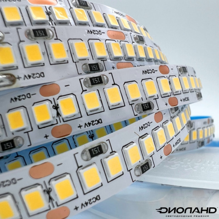 Светодиодная лента SMD 2835  240LED  24V  20W  IP20  4000К (6)